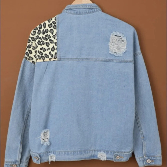 Leopard Denim Jacket NWT - Picture 6 of 7